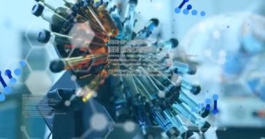 Laboratuvarda dönen santrifüjde birden fazla test tüpüne karşı dönen birden fazla DNA yapısı. Tıbbi araştırma ve bilim teknolojisi kavramı