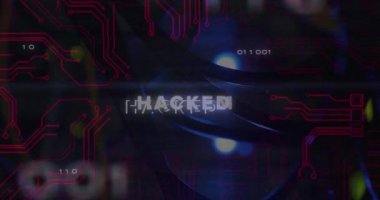 Bir bilgisayar sunucusunun kapanmasına karşı hacklenmiş metin ve mikroişlemci bağlantıları. Siber güvenlik ve iş veri depolama teknolojisi kavramı