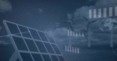 Mavi ışık yolları ve yel değirmenlerine ve mavi gökyüzüne karşı güneş panellerine karşı işlenen veri izleri. Küresel finans ve yenilenebilir enerji teknolojisi kavramı