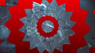 Karanlık arka planda dönen DNA ipliği üzerindeki bağlantı ağının animasyonu. küresel bilim, bağlantılar, veri işleme ve dijital arayüz kavramı dijital olarak oluşturulmuş video.