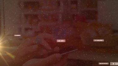 Akıllı telefon kullanan kişi yerine simgelerle bağlantı ağının animasyonu. küresel bağlantılar, veri işleme ve dijital arayüz konsepti dijital olarak oluşturulmuş video.