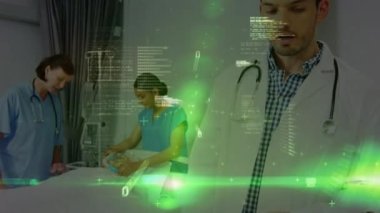 İki beyaz erkek doktorun hastanede tartıştığı yeşil ışık ve veri işleme noktaları. Tıbbi sağlık ve teknoloji konsepti