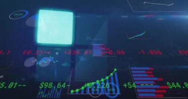 Parlak kareler üzerinde finansal veri işleme animasyonu. küresel finansman, teknoloji ve dijital arayüz kavramı dijital olarak oluşturulmuş video.