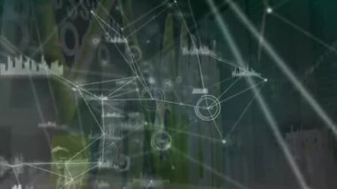 Gri dijital ekranda bağlantı animasyonu, veri ve grafikler işleniyor. küresel bağlantılar, finans, ekonomi ve teknoloji konsepti dijital olarak oluşturulmuş video.