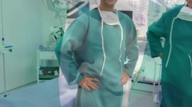 Çeşitli erkek doktorların gülümsemesiyle Nijerya bayrağının animasyonu. küresel tıp ve vatanseverlik kavramı dijital olarak üretilen video.