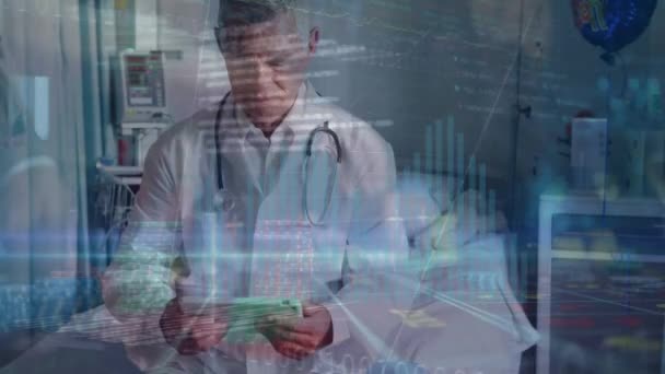 Data Processing Caucasian Senior Male Doctor Using Digital Tablet Hospital — Stock videók