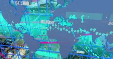 Finansal verilerin mavi arka plandaki dünya haritasında canlandırılması. Küresel finans ve ekonomi kavramı dijital olarak oluşturulmuş video.