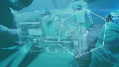 Cerrahın ameliyathanede kimyasal formülün canlandırılması. Küresel tıp ve sağlık hizmetleri kavramı dijital olarak oluşturulmuş video.