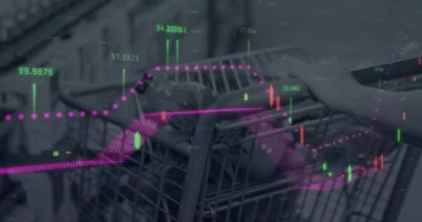 Finansal veri işleme ve bakkaldaki alışveriş arabalarına karşı dünya haritası. Küresel finans ve iş teknolojisi kavramı