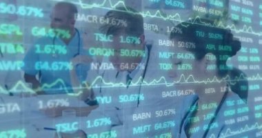 Hastanedeki çeşitli doktorlar ve sağlık çalışanları üzerinde borsa verileri işleme koyuyoruz. Tıbbi sağlık ve teknoloji konsepti