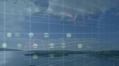 Manzara üzerinde finansal veri işleme animasyonu. Küresel iş, finans ve dijital arayüz kavramı dijital olarak oluşturulmuş video.