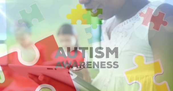 Animation Autism Awareness Month Text Diverse Schoolchildren Autism Awareness Month — Stockvideo