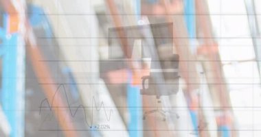 Depoda veri işleme animasyonu. Küresel iş ve dijital arayüz kavramı dijital olarak oluşturulmuş video.