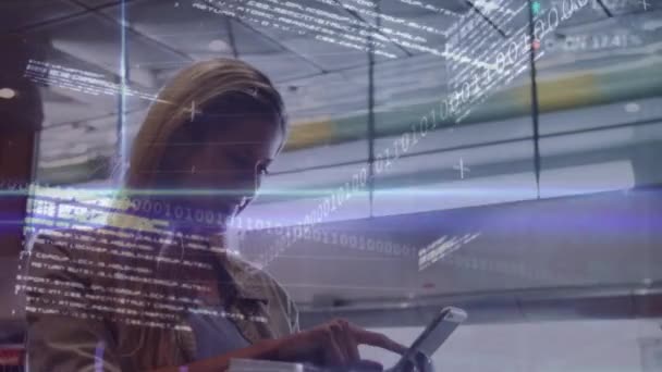 Stock Market Data Processing Caucasian Businesswoman Using Smartphone Cafe Global — Αρχείο Βίντεο