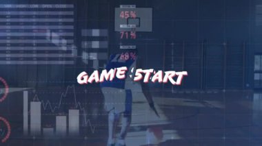 Afrika kökenli Amerikalı erkek basketbolcu üzerindeki oyun başlangıcı ve finansal grafikler. Spor, rekabet ve iletişim konsepti dijital olarak oluşturulmuş video.