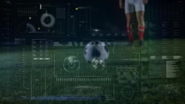 Kafkas erkek futbolcu üzerinde veri işleme animasyonu. Küresel spor ve dijital arayüz kavramı dijital olarak oluşturulmuş video.