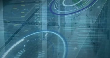 Sunucular üzerinde 5G ve işleme çemberlerinin animasyonu. ağ, iletişim, veri işleme ve teknoloji konsepti dijital olarak oluşturulmuş video.