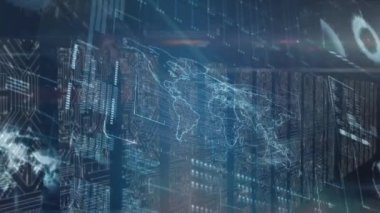Sunucu odasında dünya haritası ve veri işleme animasyonu. küresel bağlantılar, bilgisayar ve dijital arayüz konsepti dijital olarak oluşturulmuş video.