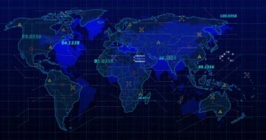 Dünya haritasında kara zemin üzerinde veri işleme animasyonu. küresel finansmanlar, veri işleme ve dijital arayüz kavramı dijital olarak oluşturulmuş video.