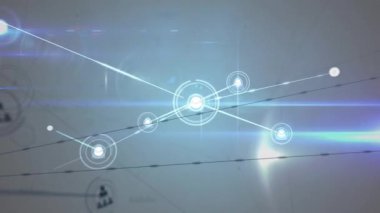 Gri arkaplan üzerindeki simgelerle bağlantı ağının animasyonu. küresel bağlantılar, veri işleme ve teknoloji konsepti dijital olarak oluşturulmuş video.