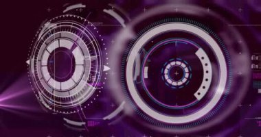 Bilgisayar sunucusu kabloları üzerinden tarama ve veri işleme dürbünlerinin animasyonu. küresel bağlantılar, veri işleme ve hesaplama konsepti dijital olarak oluşturulmuş video.