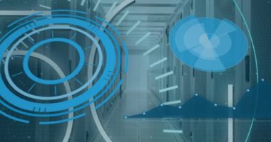 Sunucular üzerinde 5G ve işleme çemberlerinin animasyonu. ağ, iletişim, veri işleme ve teknoloji konsepti dijital olarak oluşturulmuş video.