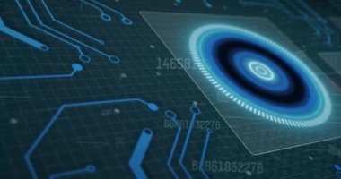 Veri işleme, tarama ve bilgisayar devre kartının animasyonu. küresel veri işleme, hesaplama ve dijital arayüz kavramı dijital olarak oluşturulmuş video.