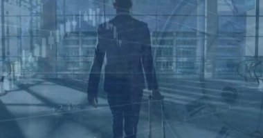 Kafkas iş adamının çantalı halinin arkasındaki finansal grafiklerin animasyonu. işletme, finans, ekonomi ve teknoloji konsepti dijital olarak oluşturulmuş video.