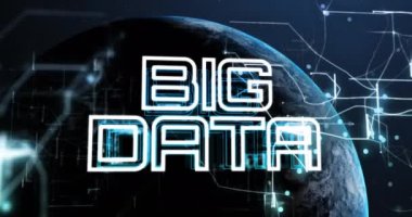 Siyah zemin üzerinde büyük veri metninin animasyonu. Sosyal medya ve dijital arayüz konsepti dijital olarak oluşturulmuş video.