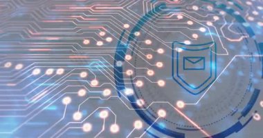 Siyah arkaplanda veri işleme üzerine kalkan simgesinin animasyonu. Sosyal medya ve dijital arayüz konsepti dijital olarak oluşturulmuş video.