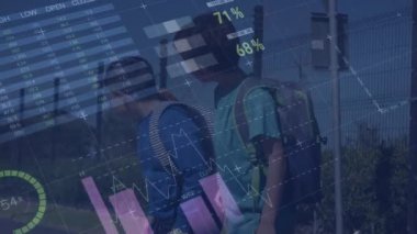 Zebra geçidinden geçen farklı çocukların veri işleme ve grafiklerinin animasyonu. İş, finans ve ekonomi kavramı dijital olarak oluşturulmuş video.