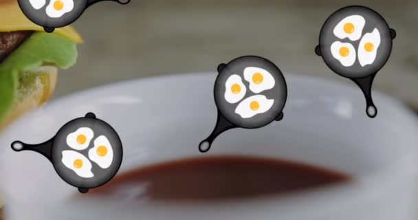 Animacja Spadających Patelni Smażonymi Jajkami Nad Hamburgerem Światowy Dzień Żywności — Wideo stockowe