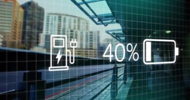 Lityscape üzerinde hız göstergesi ve batarya kolu animasyonu. elektrikli arabalar, eko ulaşım ve teknoloji konsepti dijital olarak üretilen video.