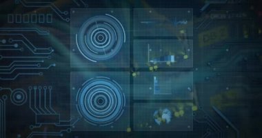 Bilgisayar sunucusu kabloları üzerinden veri işleme animasyonu. küresel bağlantılar, veri işleme ve hesaplama konsepti dijital olarak oluşturulmuş video.