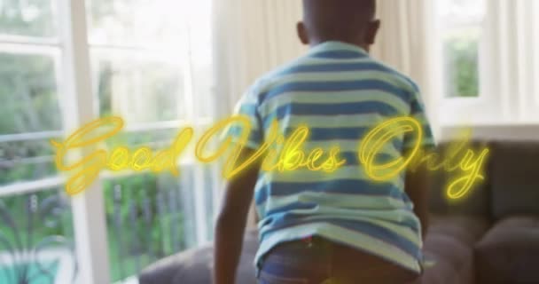 Animation Good Vibes Only Text African American Boy Lying Retro — Vídeo de Stock