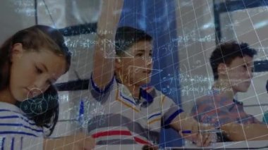 Matematik grafiklerinin okuldaki çeşitli öğrencilerin animasyonu. Okul, eğitim ve öğrenim konsepti dijital olarak oluşturulmuş video.