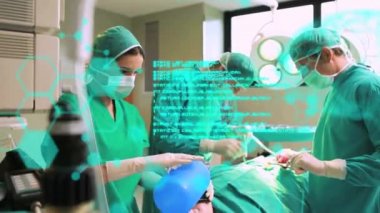 Çeşitli cerrahlar üzerinde bilimsel veri işleme ve kimyasal yapıların animasyonu. küresel tıp, bilim ve veri işleme kavramı dijital olarak oluşturulmuş video.