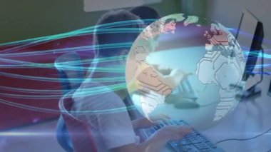 Bilgisayar kullanan çeşitli okul çocukları üzerinden bağlantı ağının animasyonu. küresel eğitim, bağlantılar ve dijital arayüz konsepti dijital olarak oluşturulmuş video.