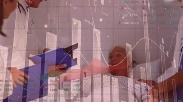 Animation Graphs Caucasian Female Male Doctors Senior Patient Global Covid — Stock videók