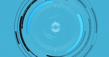 Mavi arkaplandaki işlem çemberinin canlandırması. Veri işleme ve teknoloji konsepti dijital olarak oluşturulmuş video.