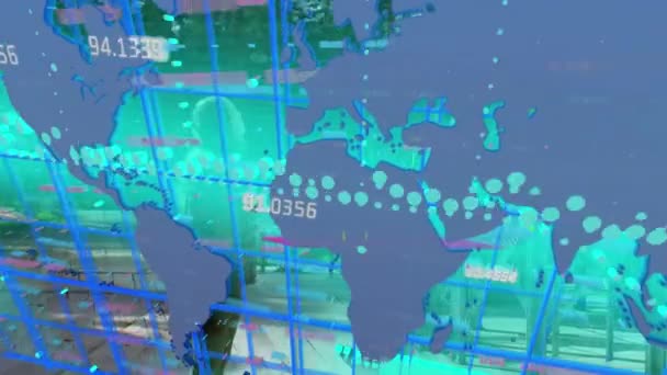 Animace Zpracování Dat Nad Bělošskou Pracovnicí Globální Koncepce Podnikatelského Digitálního — Stock video
