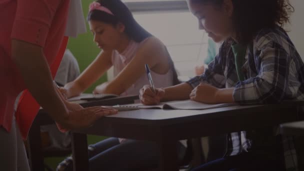 Animation Math Formulas Diverse Teacher Girls School School Education Learning — 图库视频影像