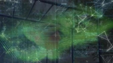 Veri işleme animasyonu ve Kafkas fit adam egzersizi üzerine bağlantılar. Spor, eğitim, aktif yaşam tarzı ve teknoloji konsepti dijital olarak oluşturulmuş video.