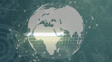Yeşil uzayda dönen oklar, bağlantılar ve dünyanın animasyonu. küresel bağlantılar, teknoloji ve dijital arayüz konsepti dijital olarak oluşturulmuş video.