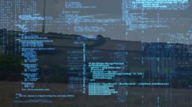 Rüzgâr türbini ve gökyüzü üzerinde bulutlarla işlenen veri animasyonu. küresel teknoloji ve veri işleme kavramı dijital olarak oluşturulmuş video.