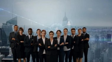 Değişik iş adamlarının canlı görüntüsü ekran üzerinde bağlantılar ve şehirler ağı ile. küresel iş, bağlantılar, teknoloji ve veri işleme kavramı dijital olarak oluşturulmuş video.