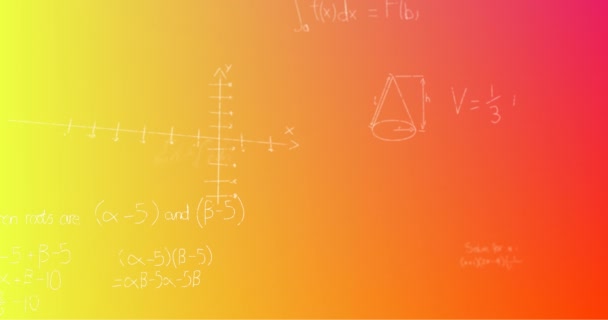 黄色から赤の背景に手書きの数学式のアニメーション 学習の概念をデジタルで生成し — ストック動画