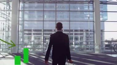 Beyaz iş adamının grafiğinin animasyonu. Küresel iş, bilgisayar ve dijital arayüz kavramı dijital olarak oluşturulmuş video.