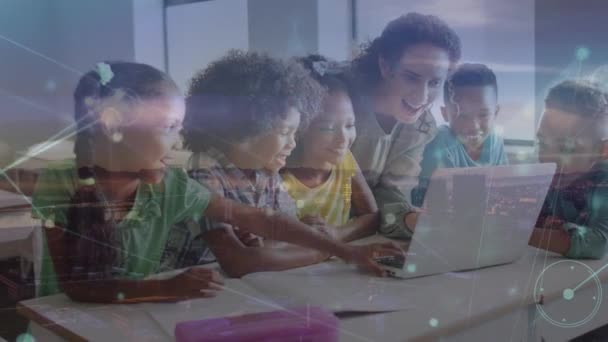 Animation Data Processing Caucasian Female Teacher Diverse Schoolchildren Using Laptop — 图库视频影像