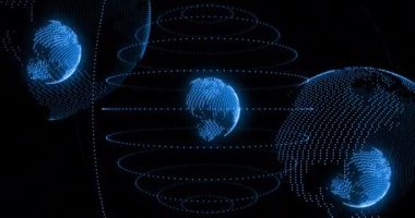 Dönen dünya üzerindeki bağlantı ağının animasyonu. Küresel bağlantılar, dijital dünya ve dijital arayüz konsepti dijital olarak oluşturulmuş video.